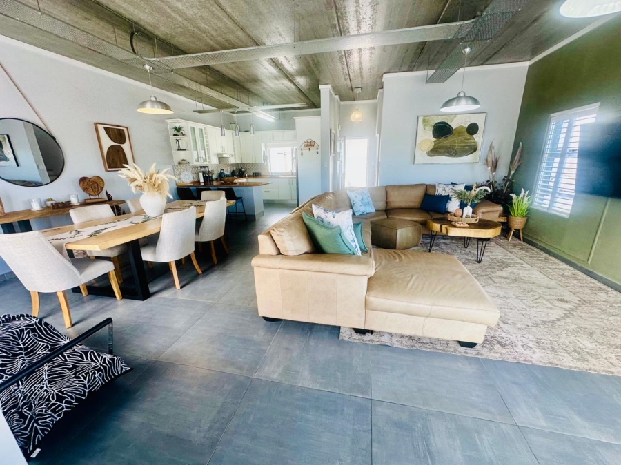 To Let 3 Bedroom Property for Rent in Big Bay Western Cape